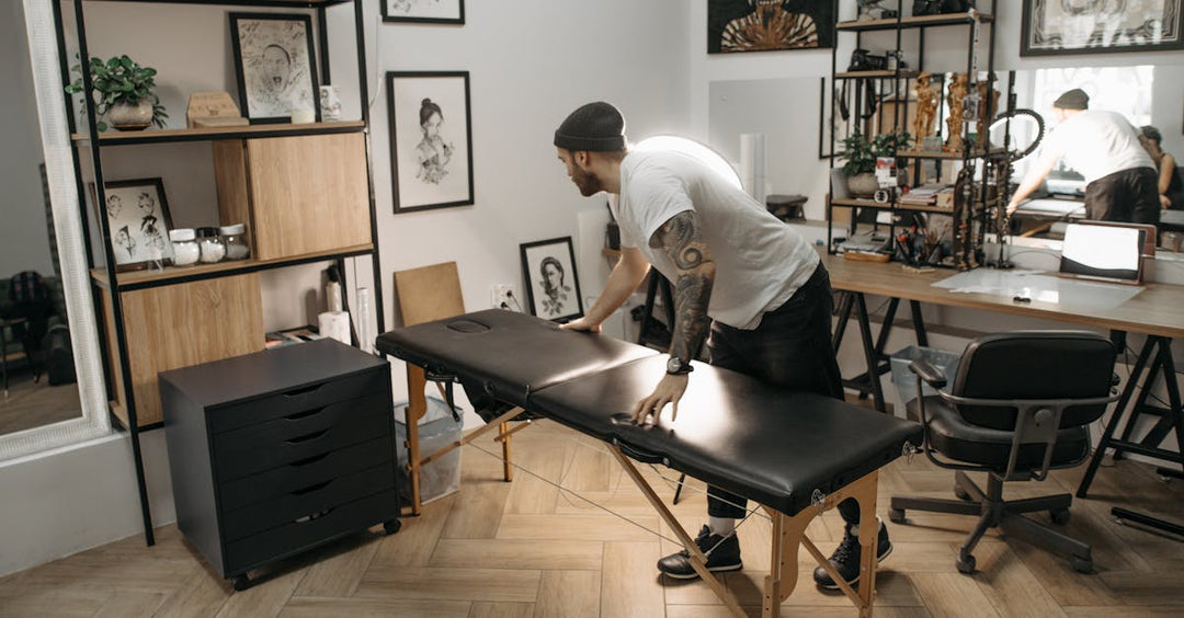 The Ultimate Guide to Selecting Tattoo Furniture for Ergonomic and Aesthetic Studio Setups